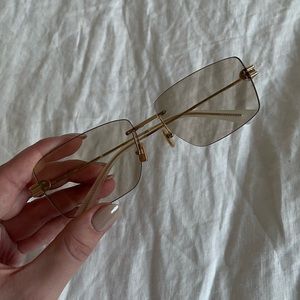 Light brown tinted sunglasses